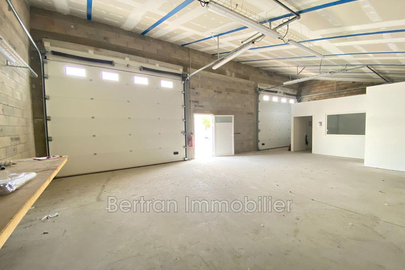 Maison - 820 m² - 14 pièces