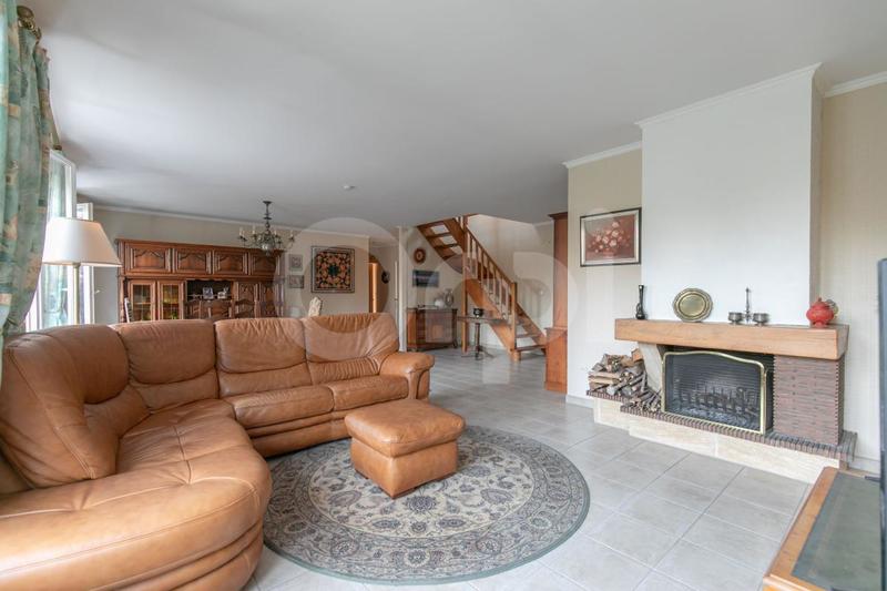 Maison - 155 m² - 7 pièces