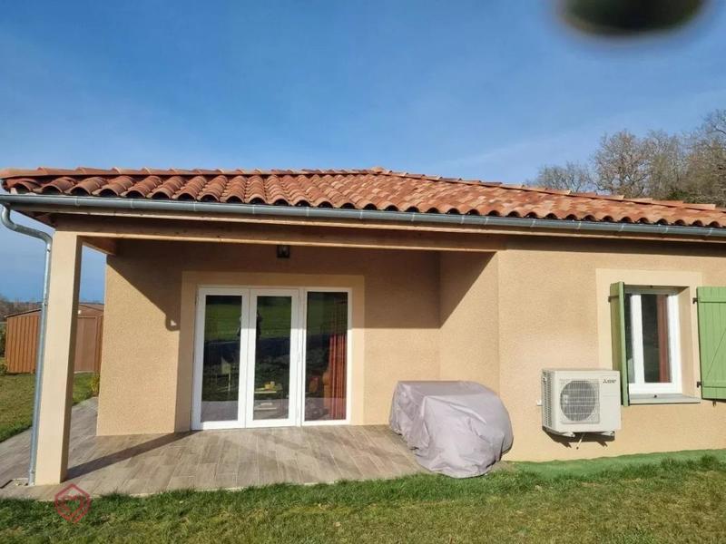 Bungalow - 67 m² - 3 pièces