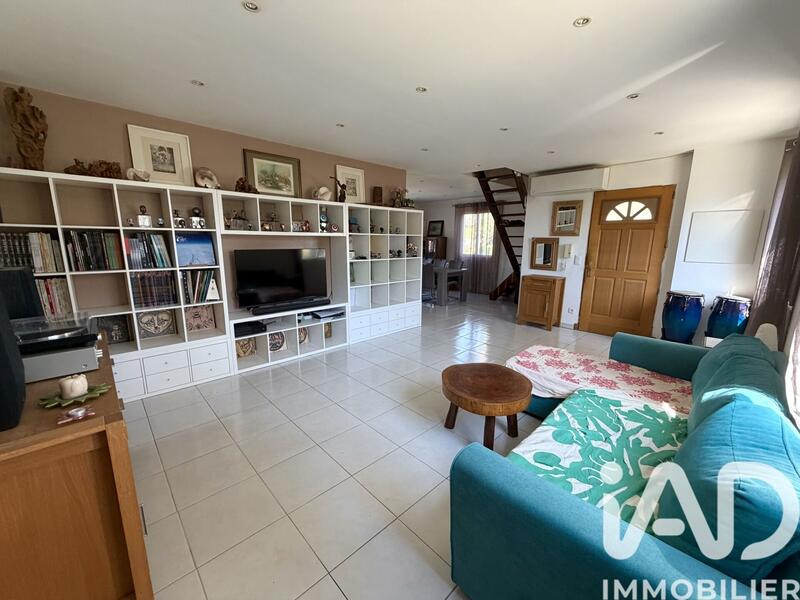 Appartement - 110 m² - 4 pièces