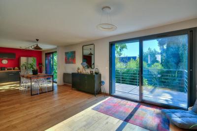 Maison d'architecte - 140 m² - 6 pièces