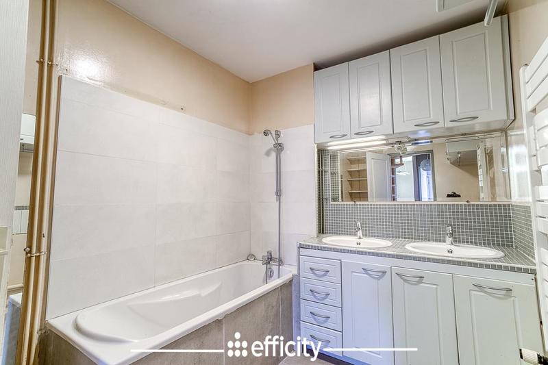 Duplex - 130 m² - 6 pièces