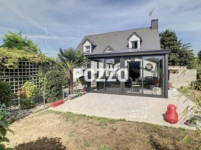 Maison - 120 m² - 5 pièces
