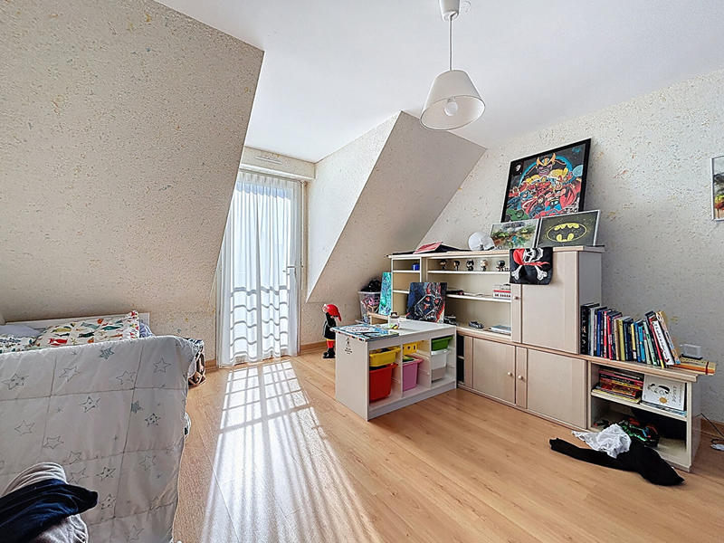 Maison - 175 m² - 8 pièces