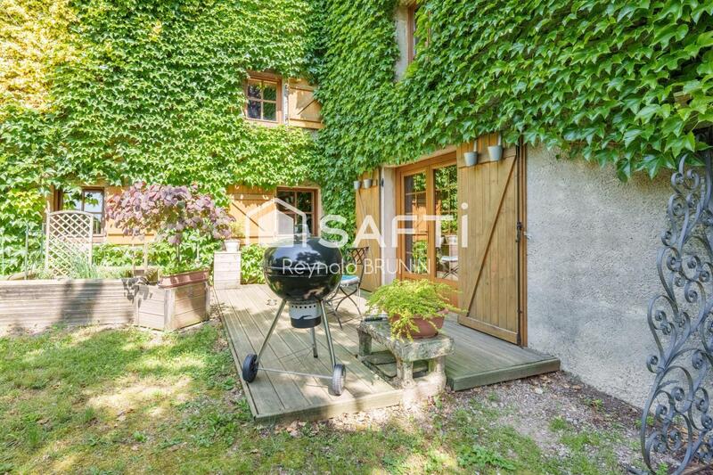 Maison - 309 m² - 7 pièces