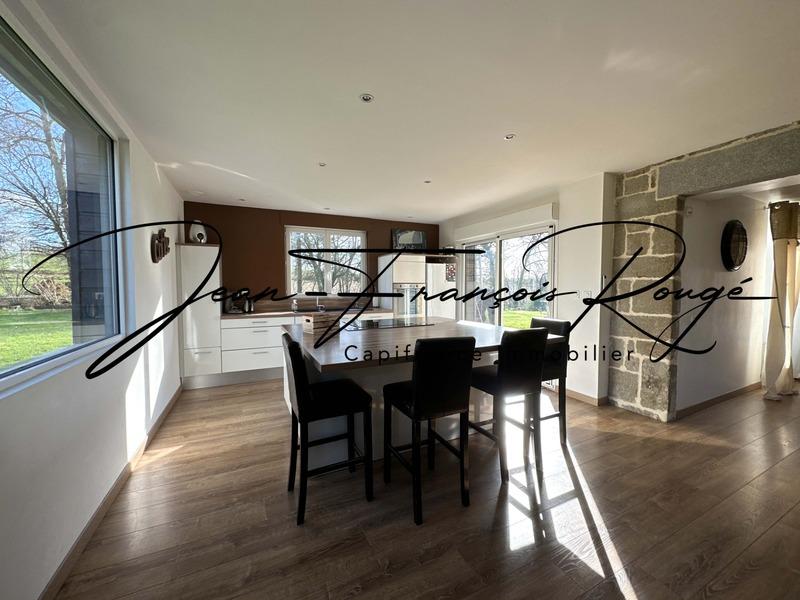 Maison - 175 m² - 6 pièces