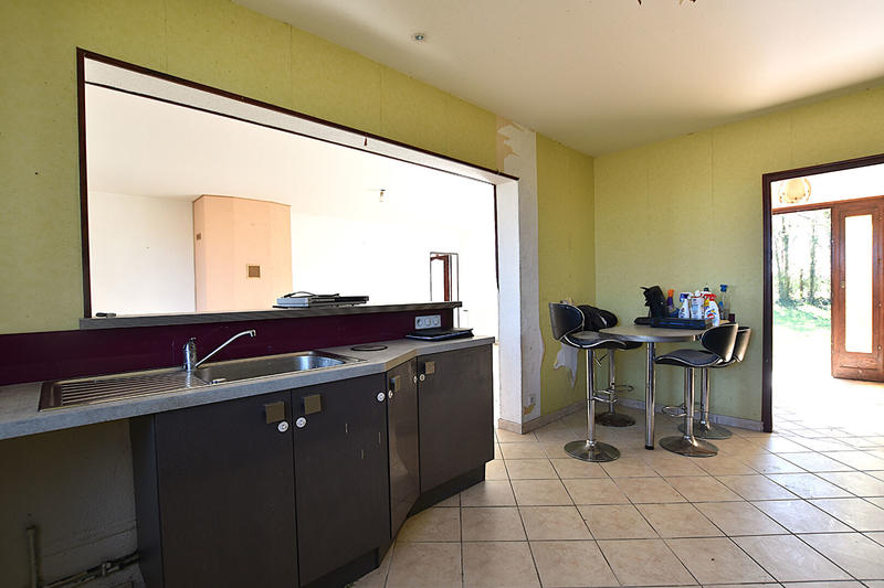 Maison - 148 m² - 8 pièces