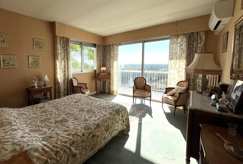 Villa - 174 m² - 9 pièces