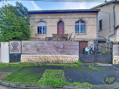 Maison - 167 m² - 5 pièces