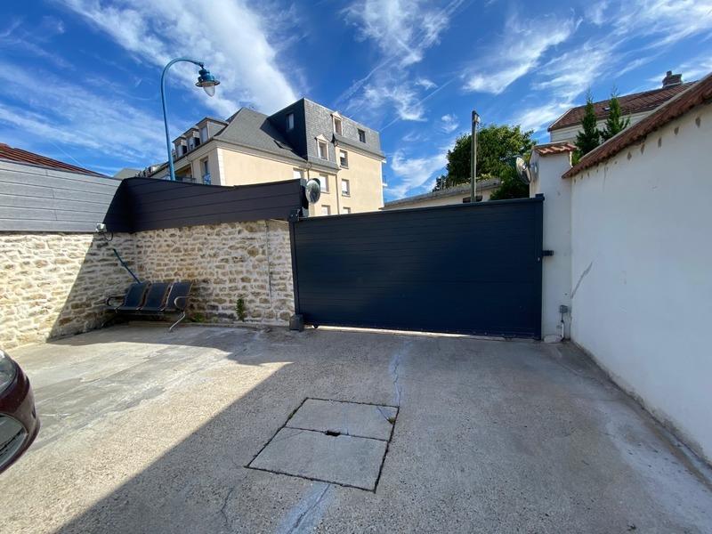 Immeuble - 229 m² - 12 pièces