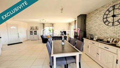 Maison - 128 m² - 7 pièces