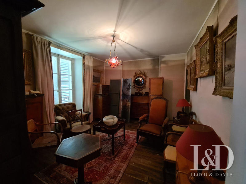 Bastide - 395 m² - 13 pièces