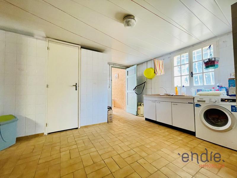 Maison - 179 m² - 6 pièces