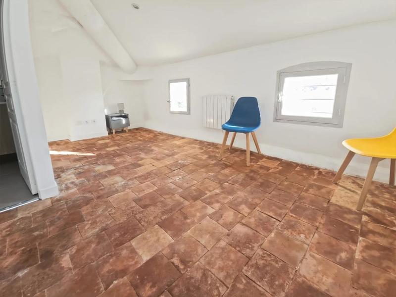 Appartement - 90 m² - 4 pièces