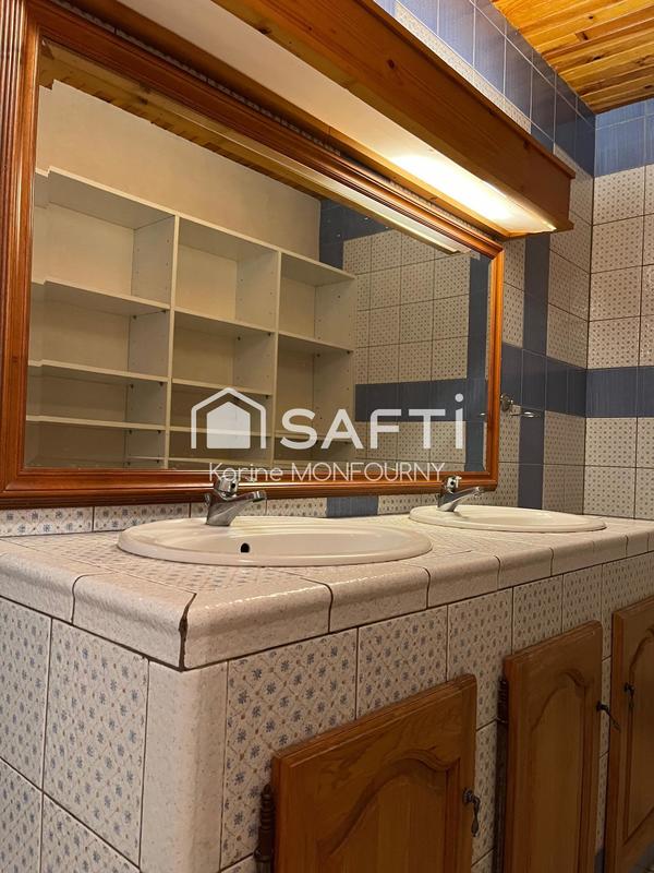 Maison - 155 m² - 7 pièces