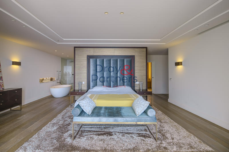 Appartement - 550 m² - 13 pièces