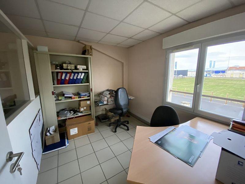 Local commercial - 330 m² - 4 pièces