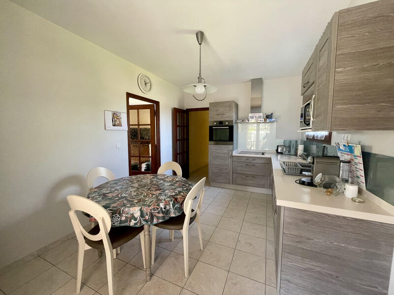 Maison - 115 m² - 5 pièces