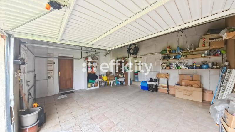 Maison - 178 m² - 7 pièces