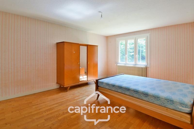 Maison - 257 m² - 10 pièces