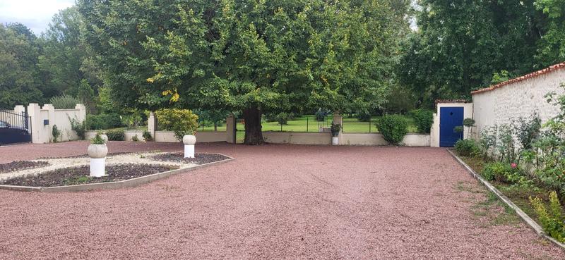 Maison ancienne - 185 m² - 6 pièces