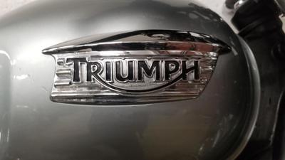 Triumph Thruxton 900 triumph gris 0900 540
