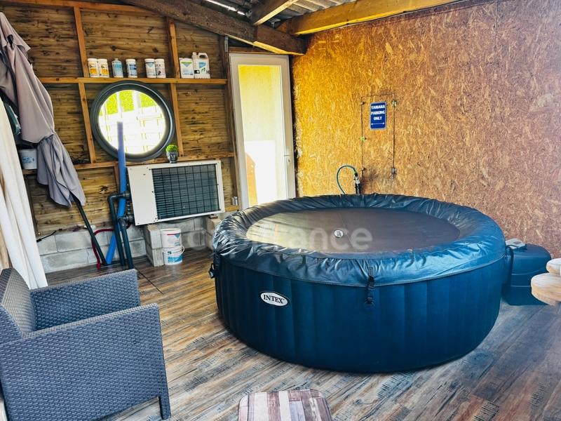 Maison en pierre - 105 m² - 4 pièces