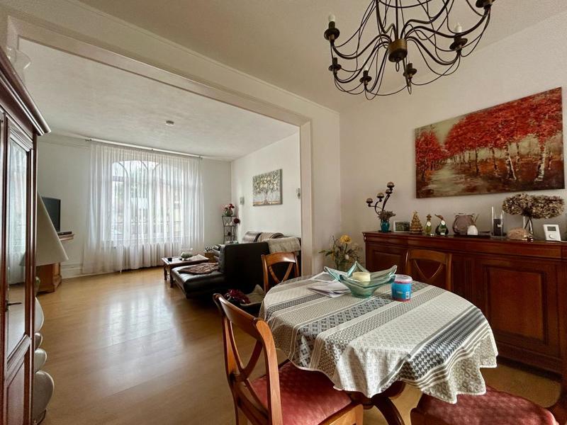 Maison - 163 m² - 5 pièces