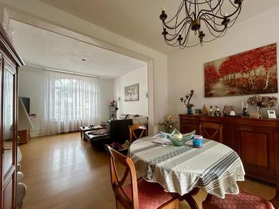 Maison - 163 m² - 5 pièces