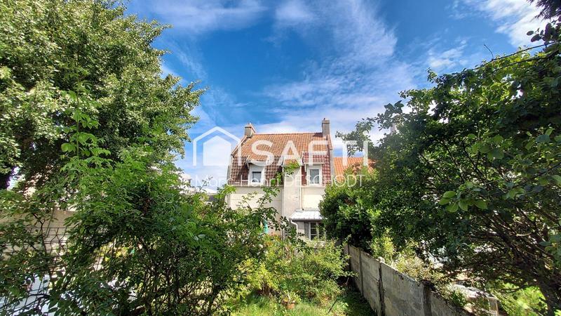 Maison - 93 m² - 4 pièces