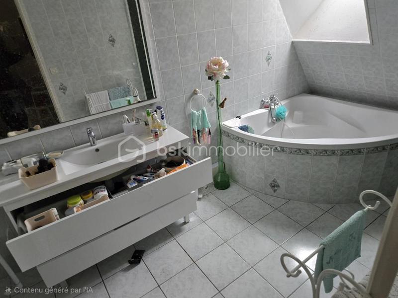 Demeure - 216 m² - 6 pièces