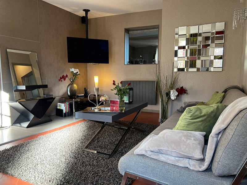 Maison - 542 m² - 20 pièces