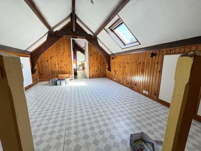 Maison - 105 m² - 4 pièces