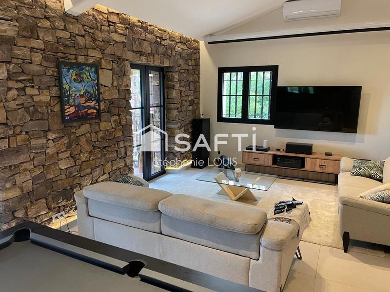 Maison - 160 m² - 6 pièces