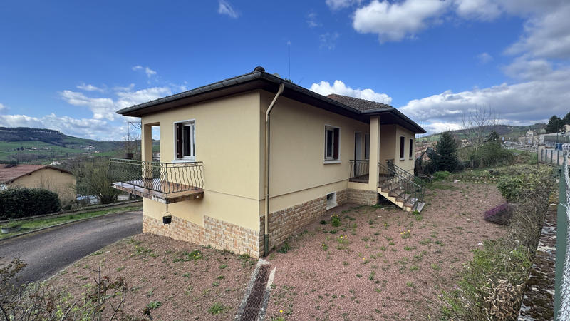 Maison - 105 m² - 5 pièces