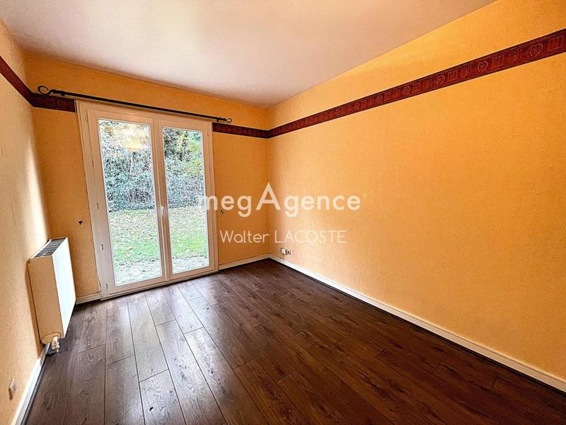 Maison traditionnelle - 149 m² - 6 pièces