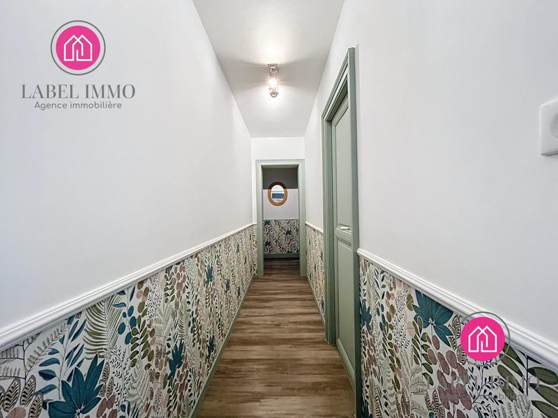 Maison - 200 m² - 10 pièces