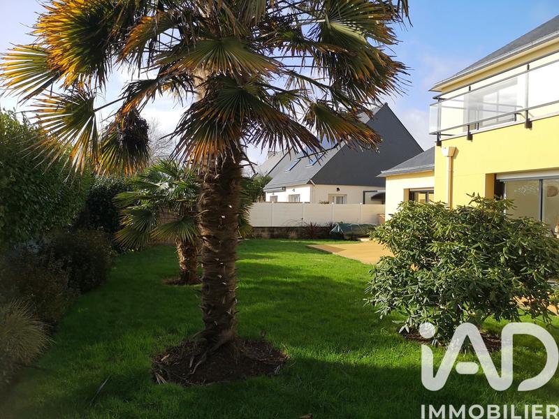 Maison - 137 m² - 6 pièces