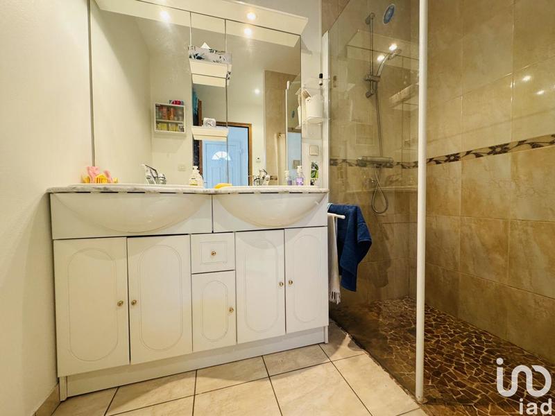 Maison - 177 m² - 5 pièces