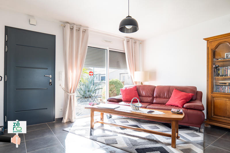 Maison - 96 m² - 5 pièces