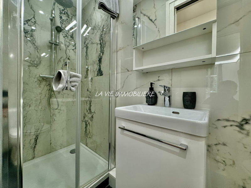 Appartement - 77 m² - 4 pièces