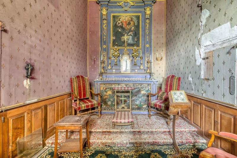 Maison - 500 m² - 10 pièces