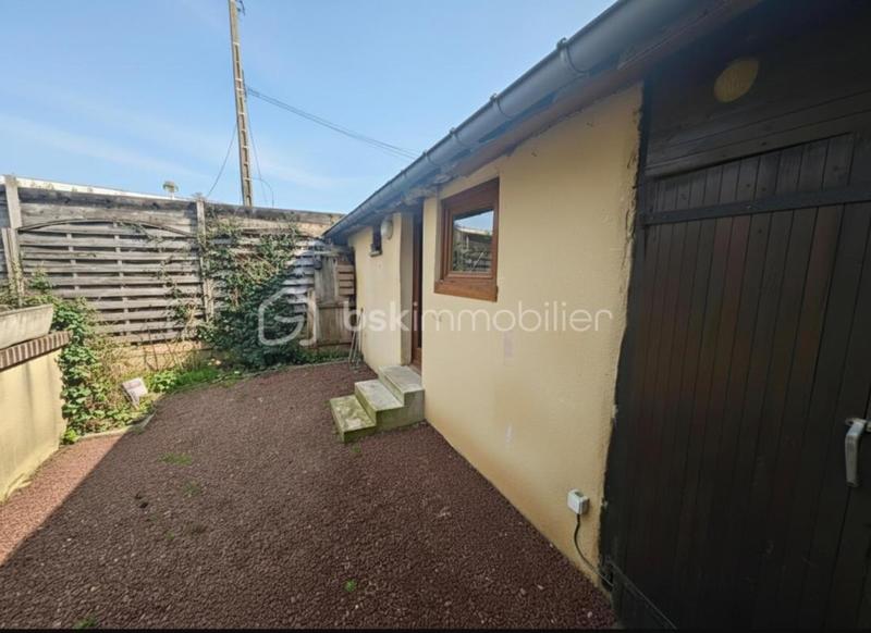 Maison de ville - 76 m² - 4 pièces