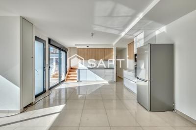 Maison - 105 m² - 4 pièces