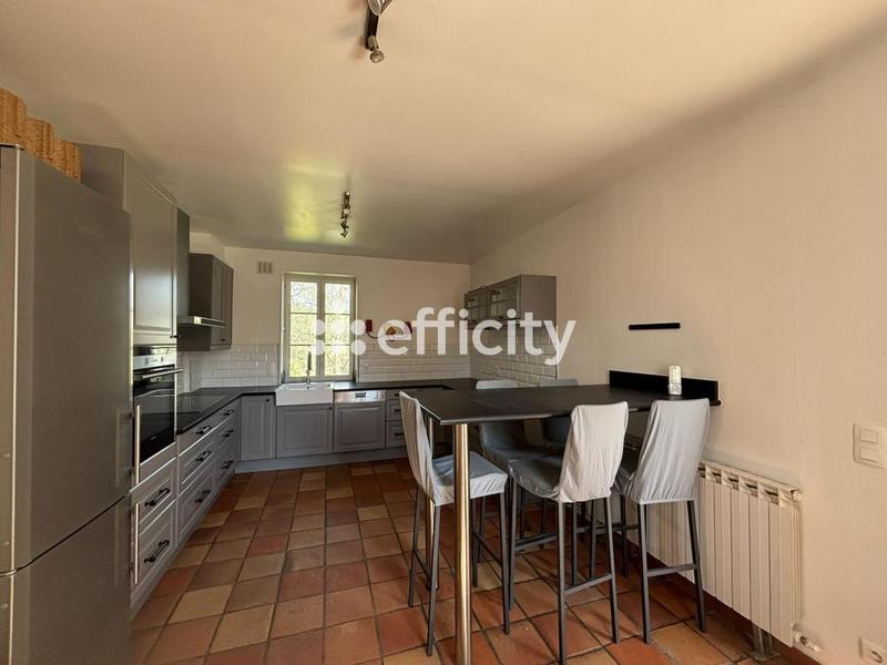 Maison - 154 m² - 7 pièces