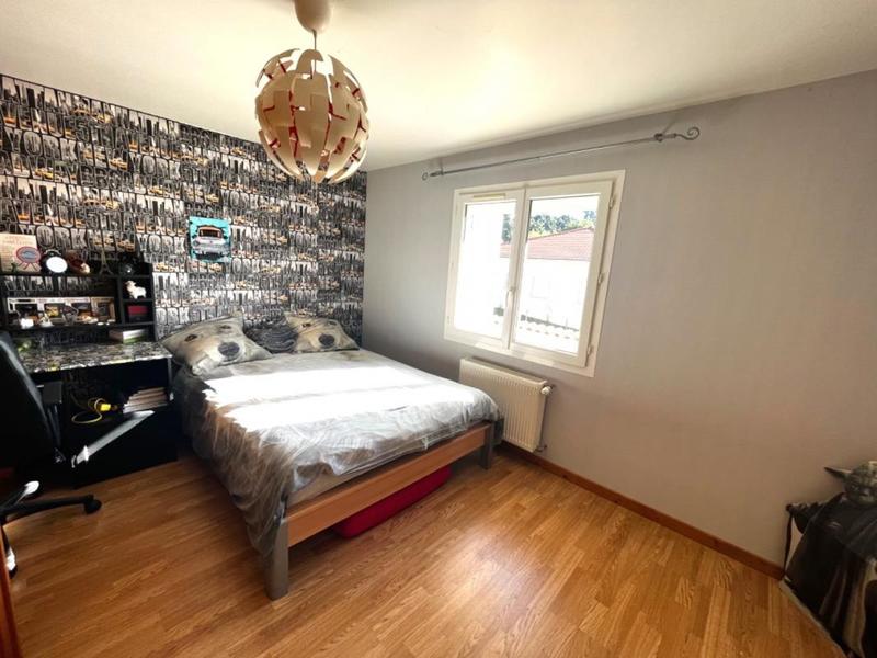 Maison en pierre - 284 m² - 7 pièces