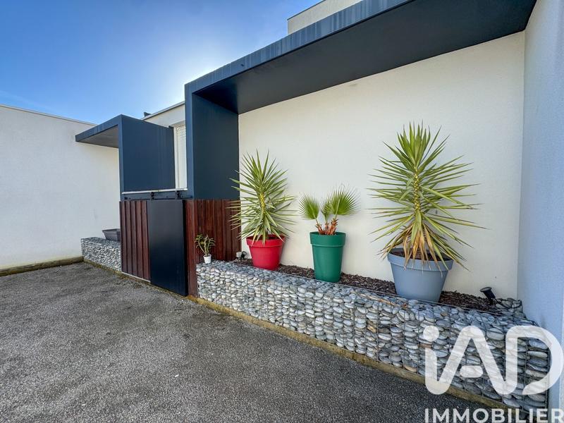 Maison - 96 m² - 6 pièces