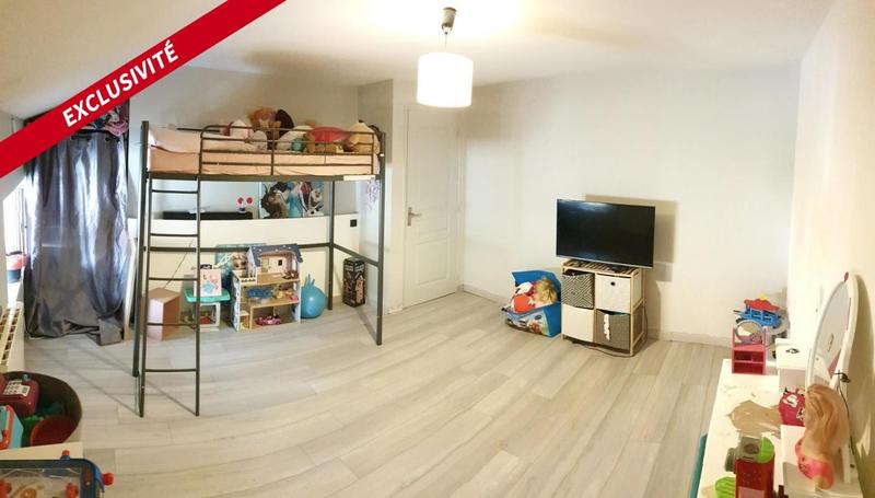 Maison - 93 m² - 4 pièces