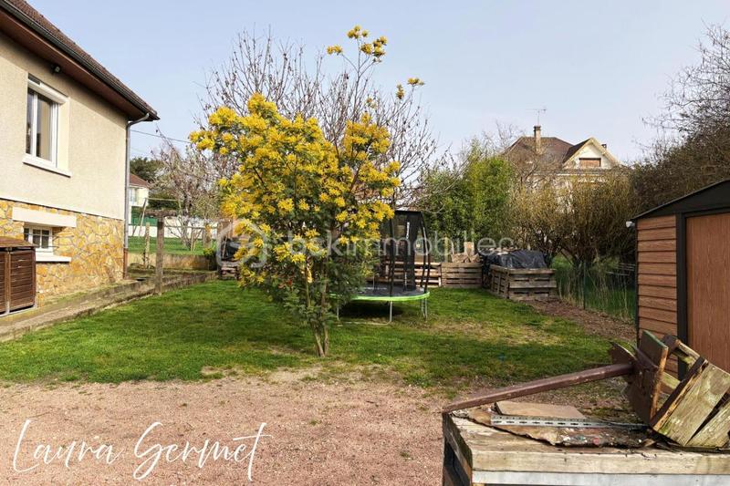 Maison de village - 95 m² - 4 pièces