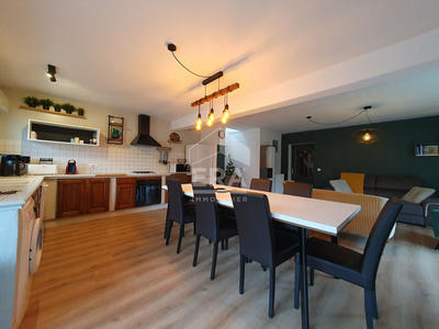 Maison - 128 m² - 6 pièces